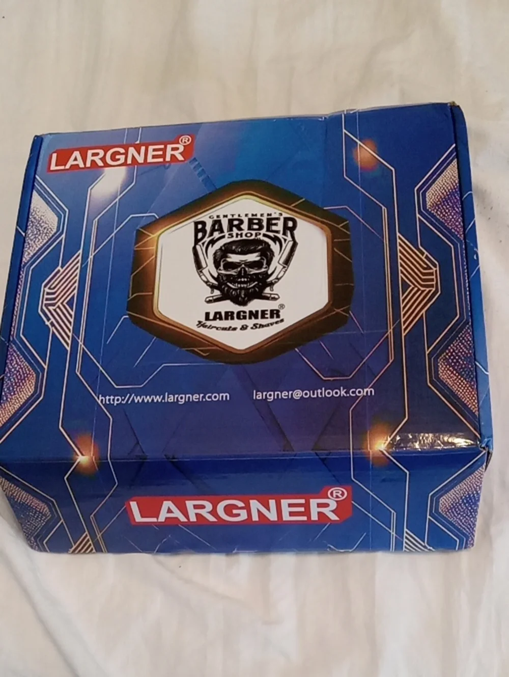 NWT LARGNER White & Gold Cordless Hair Clipper with Skull Logo